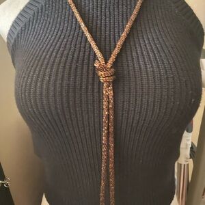 Chic Twisted Gold Necklace